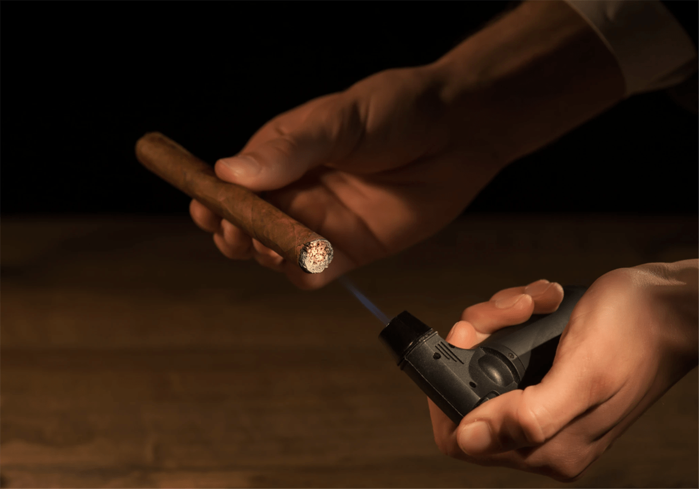 How to Light a Cigar the Right Way